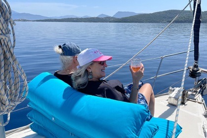 Rental Sailboat Bavaria 34 Cruiser Poros