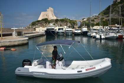 Noleggio Barca senza patente  Italboats Predator 599 Sperlonga