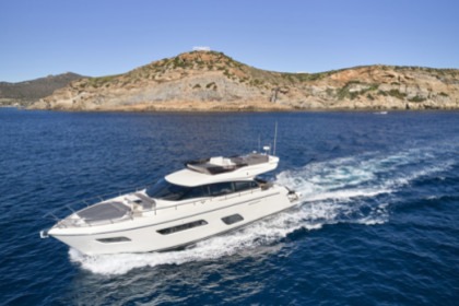 Hire Motor yacht Ferretti 550 Fly Athens