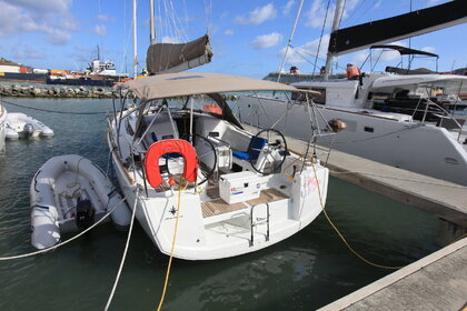 Charter Sailboat Jeanneau Sun Odyssey 349 Tortola
