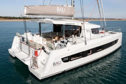 Alquiler Catamarán 15 BALI 3.8 CATSMART Ajaccio