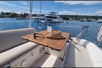 Miete Segelboot Jeanneau Fantasia Antibes