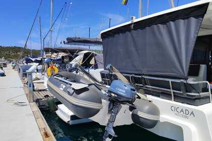 Hire Catamaran Fountaine Pajot Astréa 42 Laurium