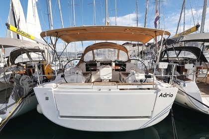 Czarter Jacht żaglowy DUFOUR DUFOUR 412 GL Trogir