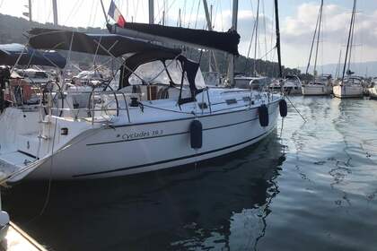 Location Voilier BENETEAU CYCLADES 39.3 Saint-Mandrier-sur-Mer