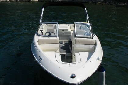 Hire Motorboat BAYLINER 175 Bowrider Palit