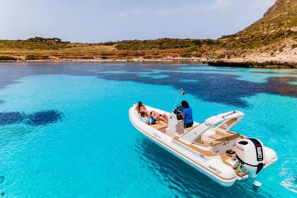 Noleggio Gommone ALTAMAREA WAVE 24 Lipari