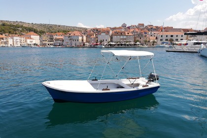 Charter Boat without licence  Croatia Pasara Milna