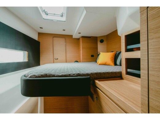 Catamaran  Dufour 48 boat plan