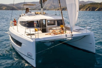 Rental Catamaran Catana Group Bali 4.2 - 4 + 1 cab. Palairos