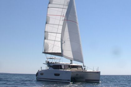Miete Katamaran FOUNTAINE PAJOT LUCIA 40 Punat