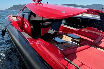 Location Yacht à moteur STRIDER 19 Porto-Vecchio