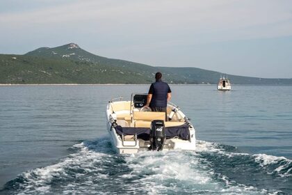 Charter Motorboat Teorema 20 Preko