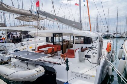 Rental Catamaran Excess Excess 14 - 4 + 2 cab. Athens
