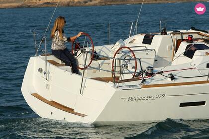 Чартер Парусная яхта JEANNEAU SUN ODYSSEY 379 Афины