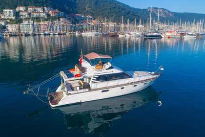 Hire Motor yacht Pro 2009 2009 Fethiye
