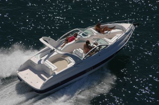 Motorboat Coral 28 Luxo boat plan