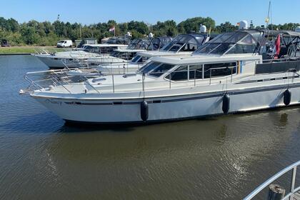 Rental Houseboats Vri-Jon Contessa Grou