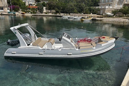Hire RIB Honda 6m 100HP Korčula