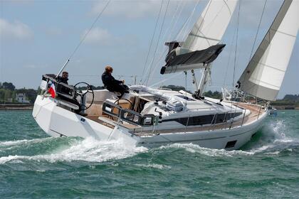 Charter Sailboat Bavaria 42 Ouistreham