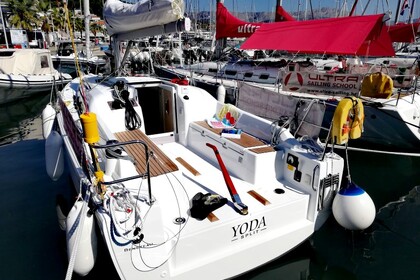 Charter Sailboat Bénéteau Oceanis 30.1 Pomer