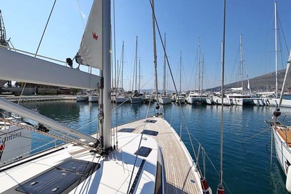 Rental Sailboat Bavaria Bavaria Cruiser 56 Marina Hramina