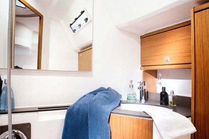 Location Voilier Bavaria Yachtbau Bavaria Cruiser 46 - 4 cab. Praslin