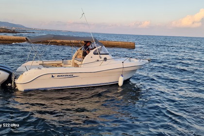 Noleggio Barca a motore Quicksilver 750 Week-end Avola