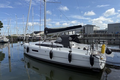 Miete Segelboot Jeanneau Sun Odyssey 380 Makkum