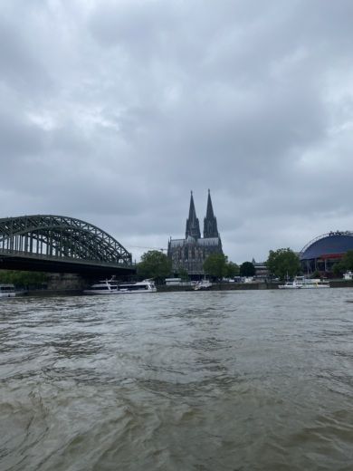 Köln RIB Stealth Katamaran Hydrofoil 6.5 alt tag text