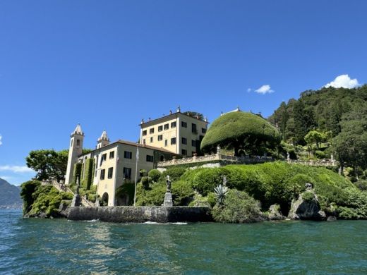 Lake Como Motorboat Airone Marine 27.8 airone Marine alt tag text