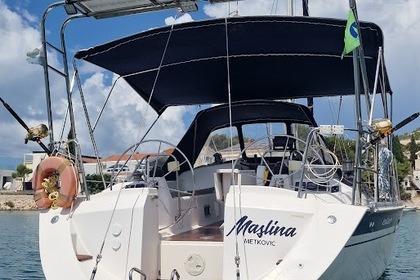 Hire Sailboat Elan 45 Split