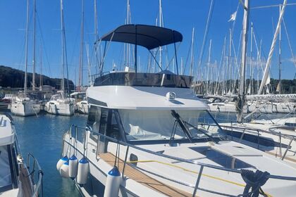 Alquiler Lancha Jeanneau Merry Fisher 1095 Fly Pula