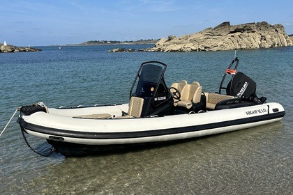 Hire RIB Highfield Sport 700 Dinard