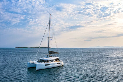 Charter Catamaran LAGOON 40 Corfu