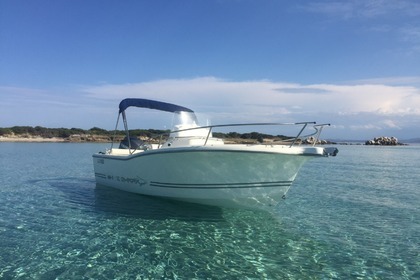 Rental Motorboat KELT White Shark Monacia-d'Aullène