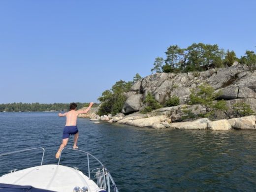 Стокгольм Motorboat Jeanneau Merry Fisher 755 alt tag text