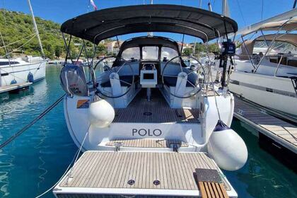 Miete Segelboot Bavaria Yachtbau Bavaria Cruiser 37 - 3 cab. Pula