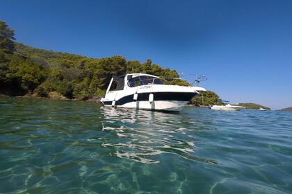 Hire Motorboat Scarani Group Coral 30 Scarani Zadar