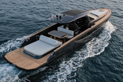 Hire Motorboat Focus Motor Yachts Forza 37 Cannes