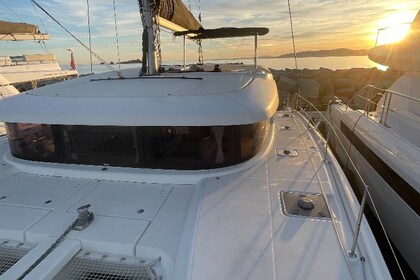 Alquiler Catamarán LAGOON 42 Saint-Raphaël