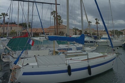 Charter Sailboat Yachting France Jouet 24 Six-Fours-les-Plages