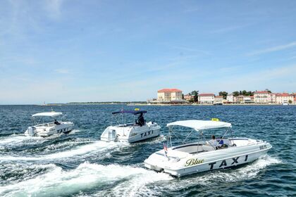 Rental Motorboat Bayliner Rendezvous Poreč