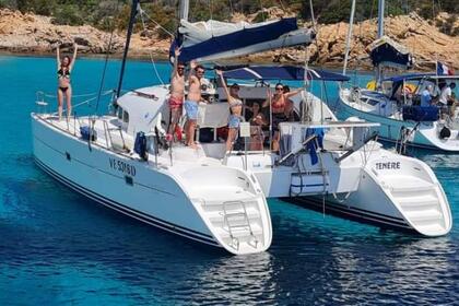 Hyra båt Katamaran Lagoon Lagoon 380 Cannigione