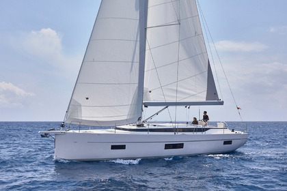 Noleggio Barca a vela Bavaria Yachtbau Bavaria C50 Style - 5 cab. Castel Abbadessa