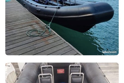 Location Bateau à moteur Valiant Dr 750 Granville