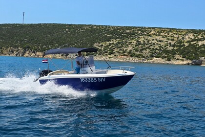 Charter Motorboat Arkos 517 Open Novalja