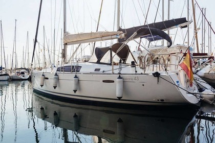 Miete Segelboot BENETEAU OCEANIS 43 Barcelona