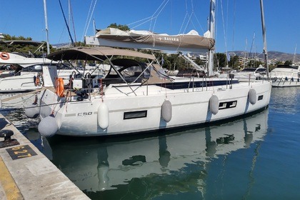 Miete Segelboot BAVARIA C50 Style Lavrio