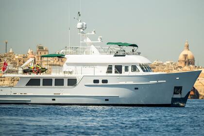 Rental Motor yacht Yachtalgar Contrucoes de Iates 2004 Birgu